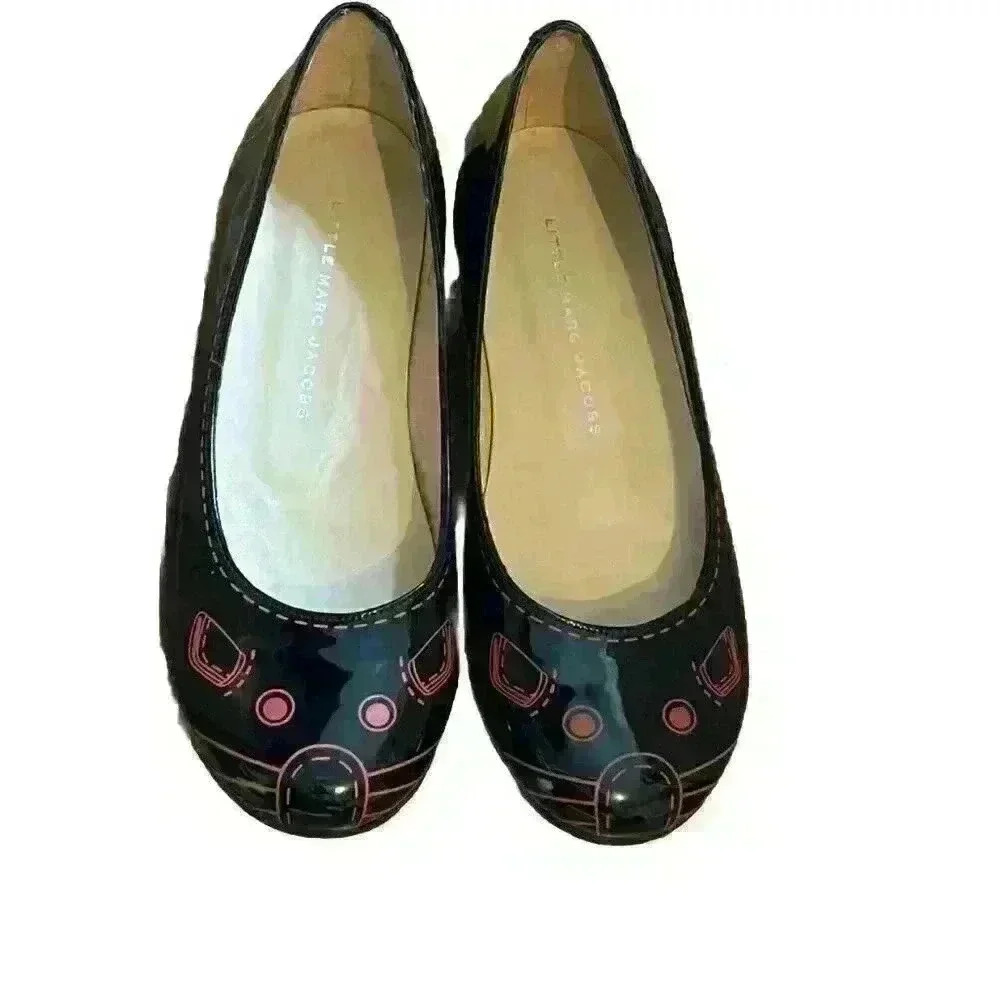 LITTLE MARC JACOBS Girl’s Black & Red Patent Flats Mouse Slip On Shoes Sz 3-2.5